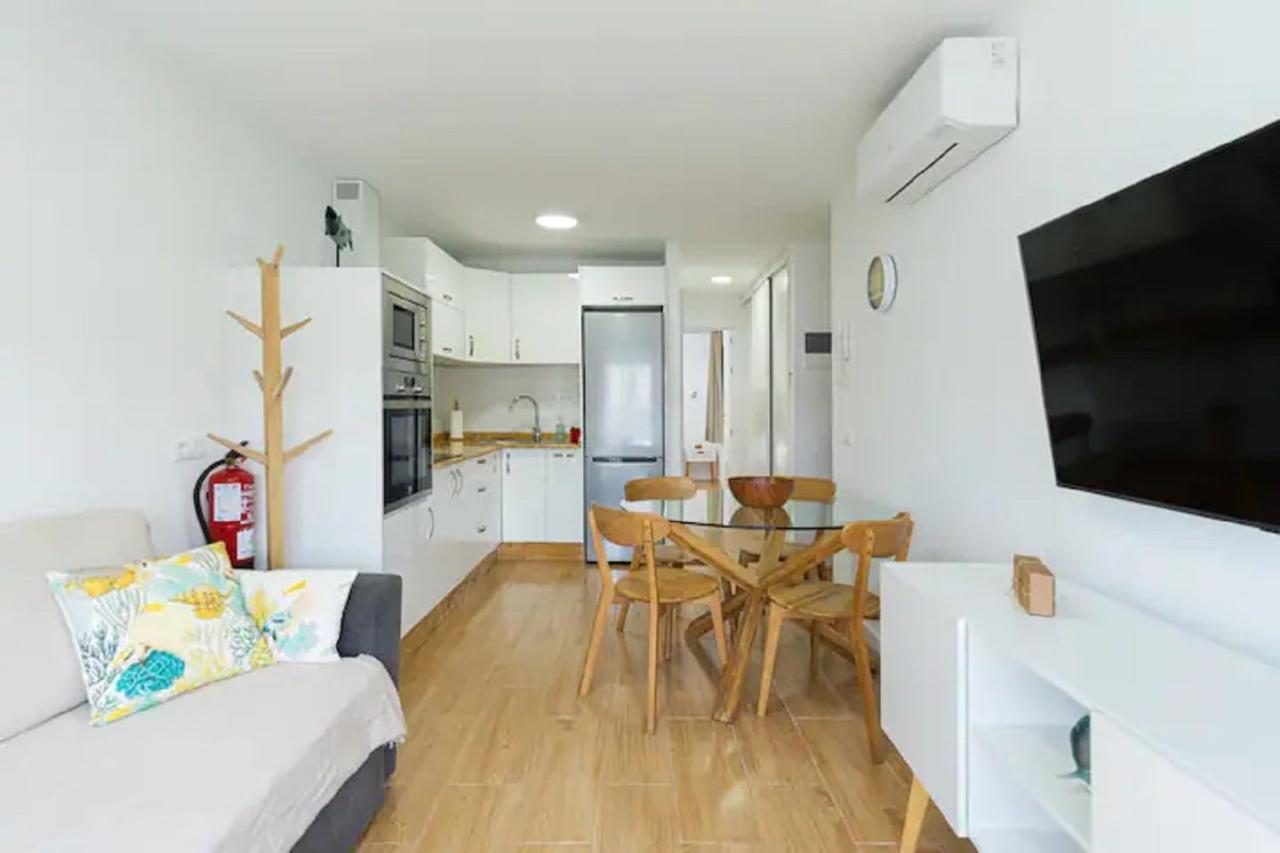 Las Burrras Buigues Beach San Bartolomé Ngoại thất bức ảnh