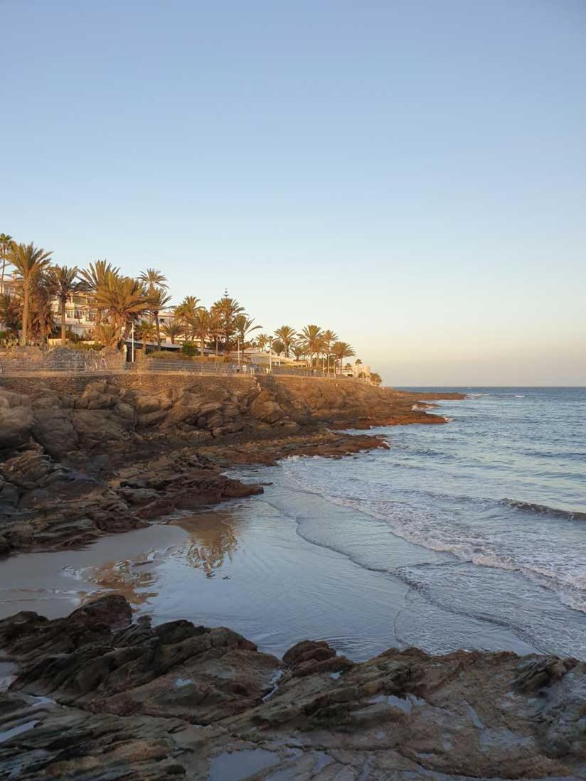 Las Burrras Buigues Beach San Bartolomé Ngoại thất bức ảnh